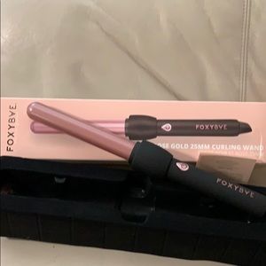 FOXY BAE Rose Gold 25MM Curling Wand *NEVER USED*